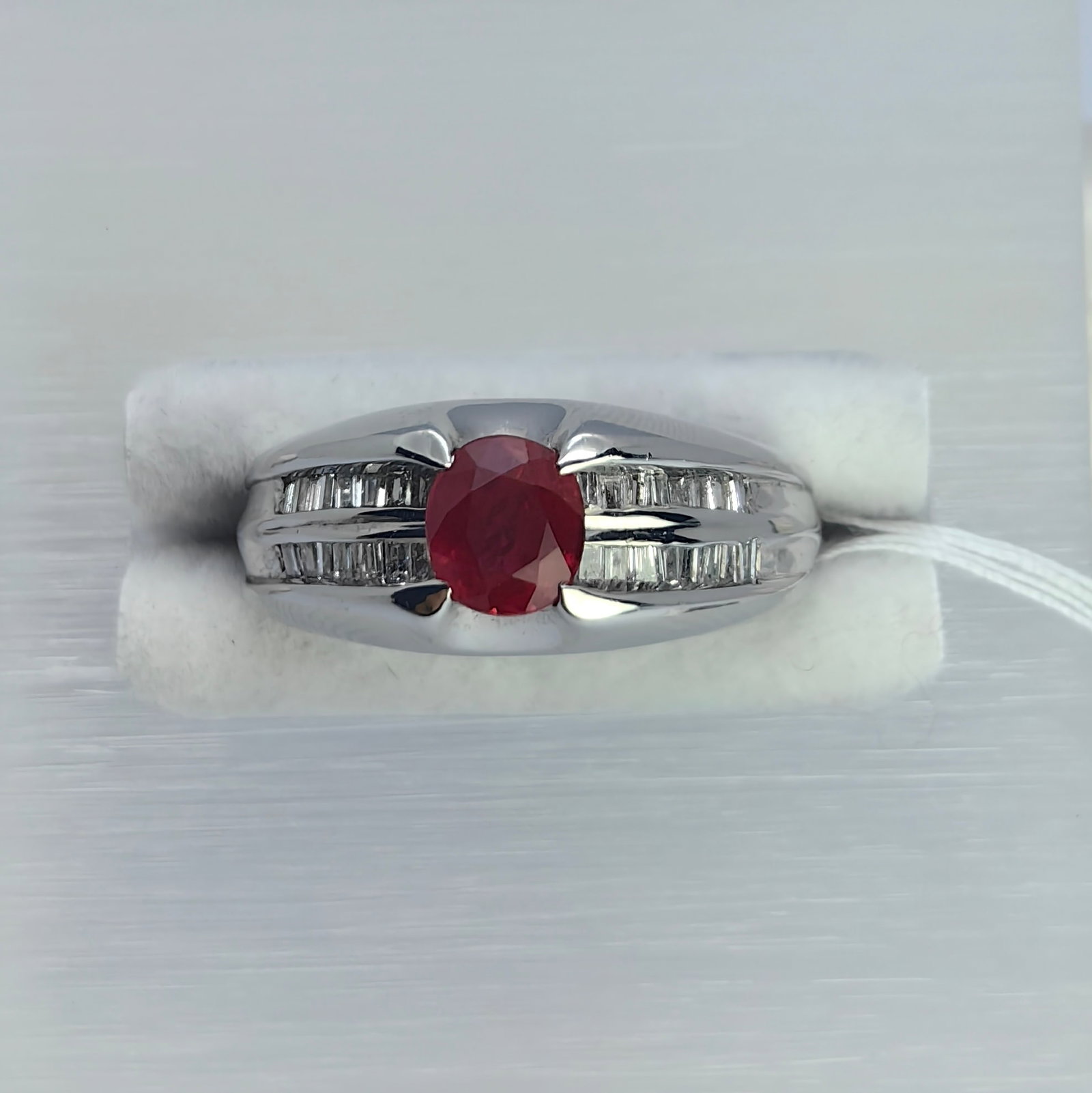 Pt900 Ruby Diamond Ring: Type: Ring Metal:Platinum Ruby:0.97ct Diamond:0.3ct Size:6.5(US) Signed By: N/A