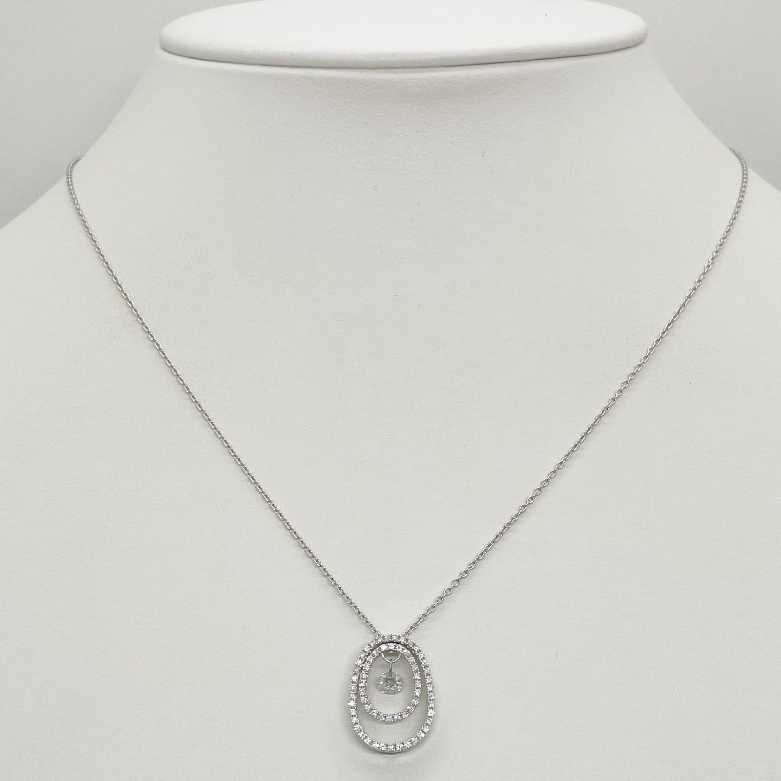 K18 Diamond Necklace: Type: Necklace Metal:K18 White Gold Diamond:0.21ct Diamond:0.17ct Size:46cm Signed By: N/A
