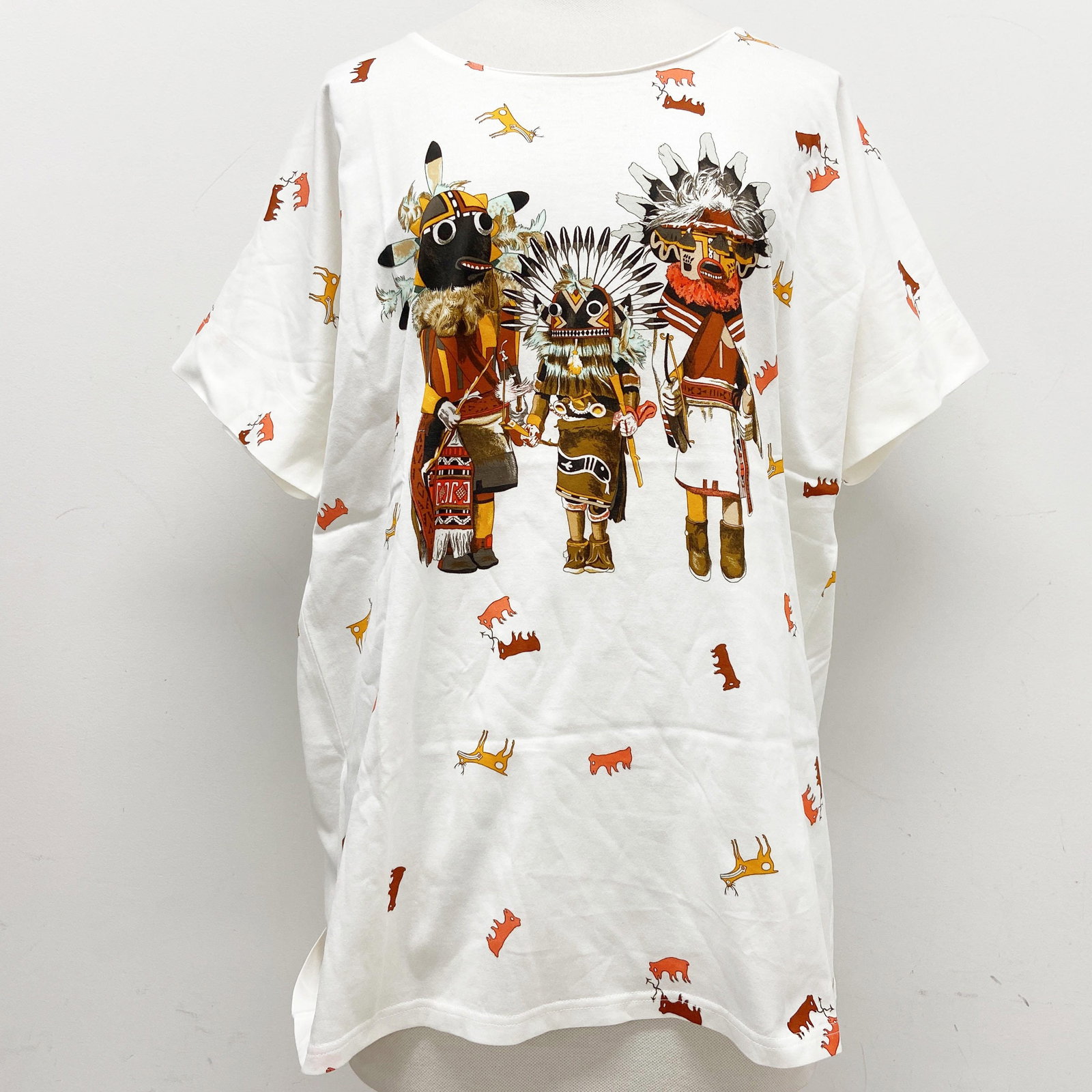 HERMES T-SHIRT COTTON WHITE: Type:T-SHIRT Item Name:HERMES T-SHIRT COTTON WHITE Brand:HERMES Material:COTTON Size:#44 COLOR:WHITEAccessories:TAG