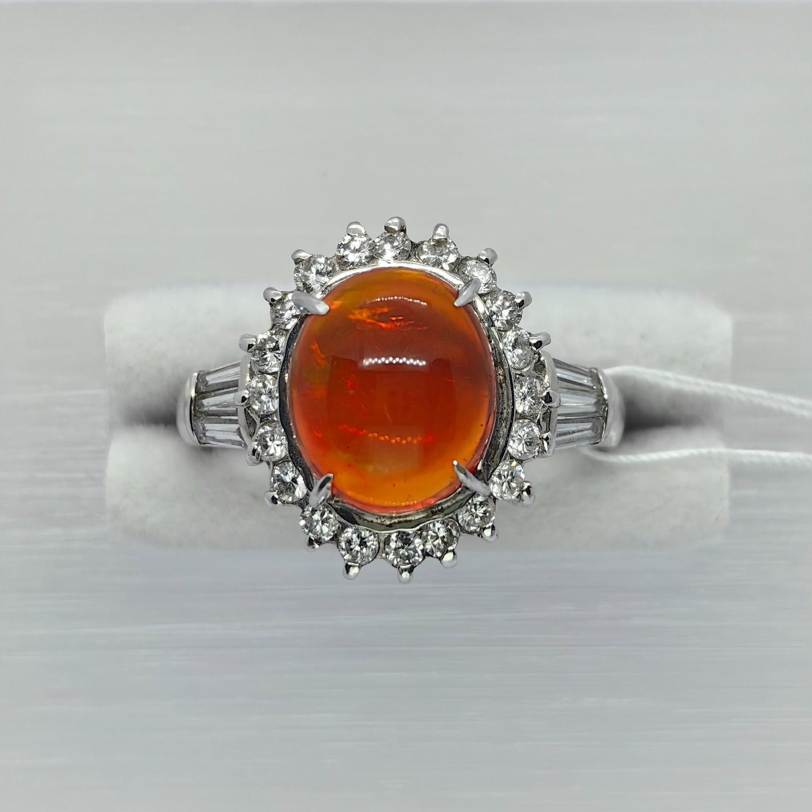 Pt900 Opal Diamond Ring: Type: Ring Metal:Platinum Opal:2.46ct Diamond:0.66ct Size:6.5(US) Signed By: N/A