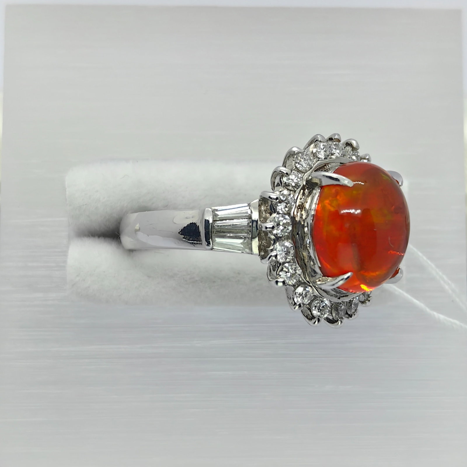 Pt900 Opal Diamond Ring - 2