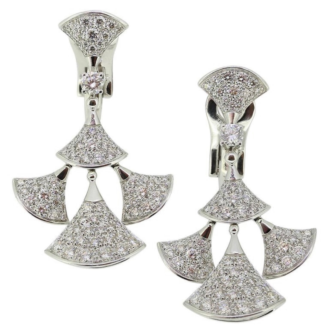 BVLGARI BULAGRI Diva K18 Diamond Earring: Brand:BVLGARI Type: Earring Material:K18 Model No.: N/A Sizs:N/A Accessories:N/A