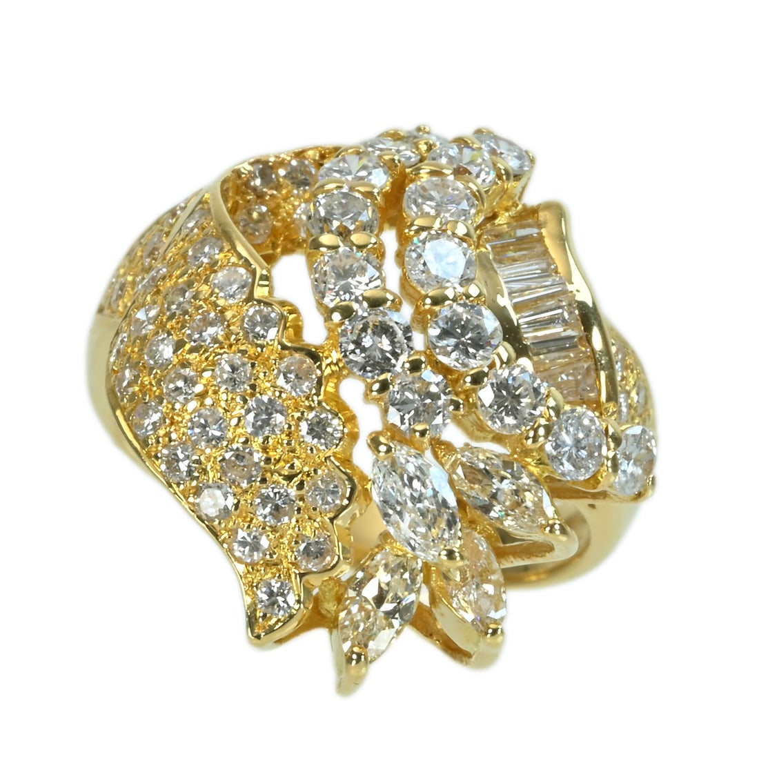 K18 Diamond Ring: Type: Ring Metal:18K Yellow Gold Daimond:2.03ct Size:6(US) Signed By: N/A