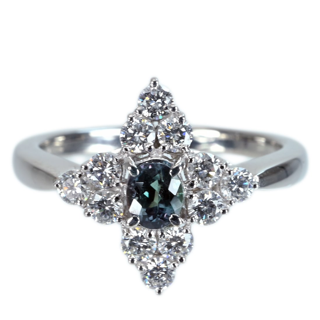MIKIMOTO Pt950 Alexandrite Diamond Ring: Brand:MIKIMOTO Model No.:N/A Alexandrite:0.42ct Diamond:0.62ct Sizs:7.5(US) Material:Platinum Signed By:MIKIMOTO Accessories:N/A