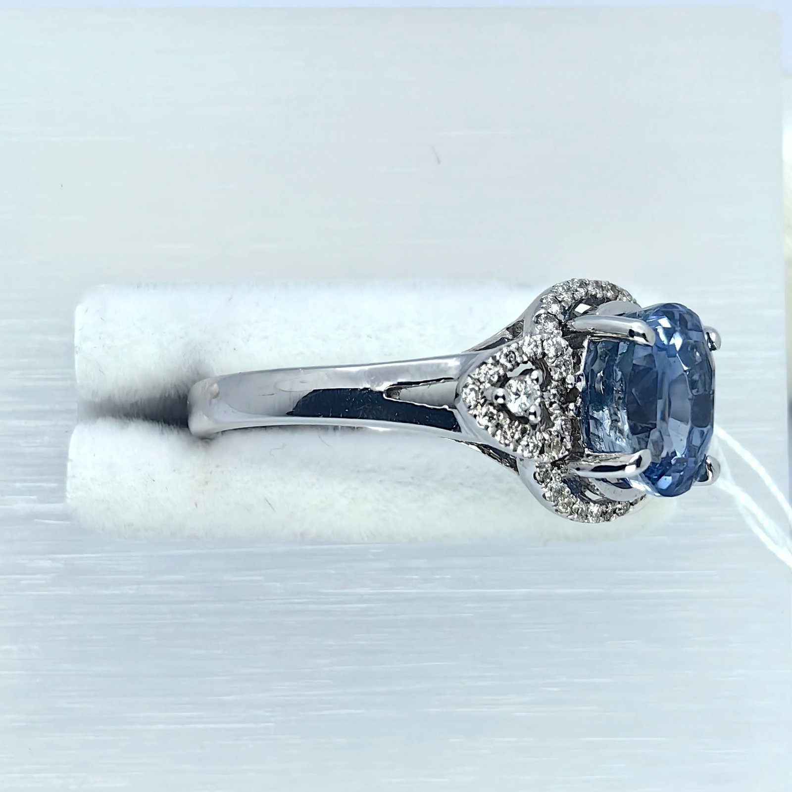 K18 Sapphire Diamond Ring - 3