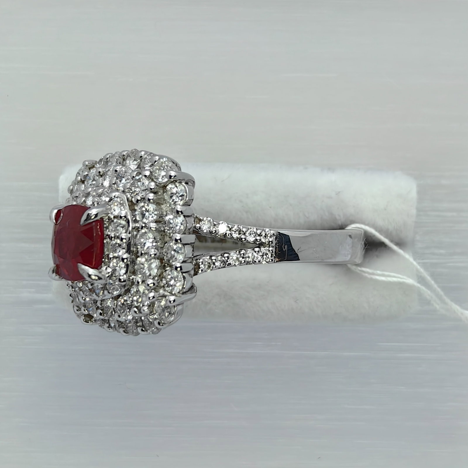 18K Myanmar Pigeon H Ruby Diamond Ring - 2
