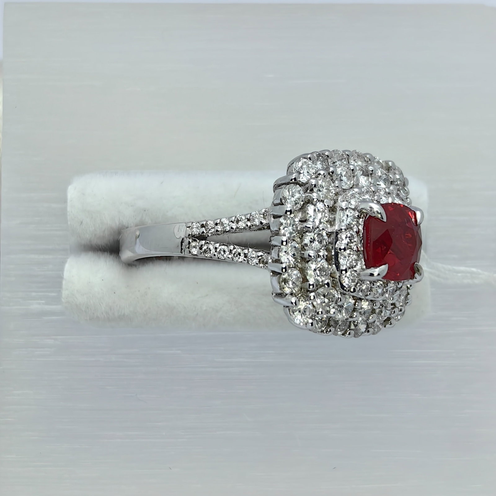 18K Myanmar Pigeon H Ruby Diamond Ring - 3