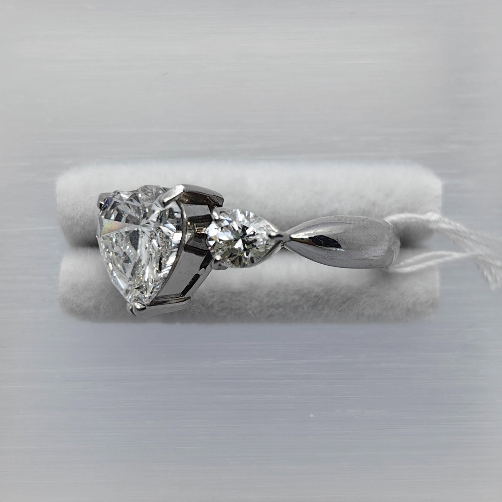 Pt900 Diamond Ring - 3