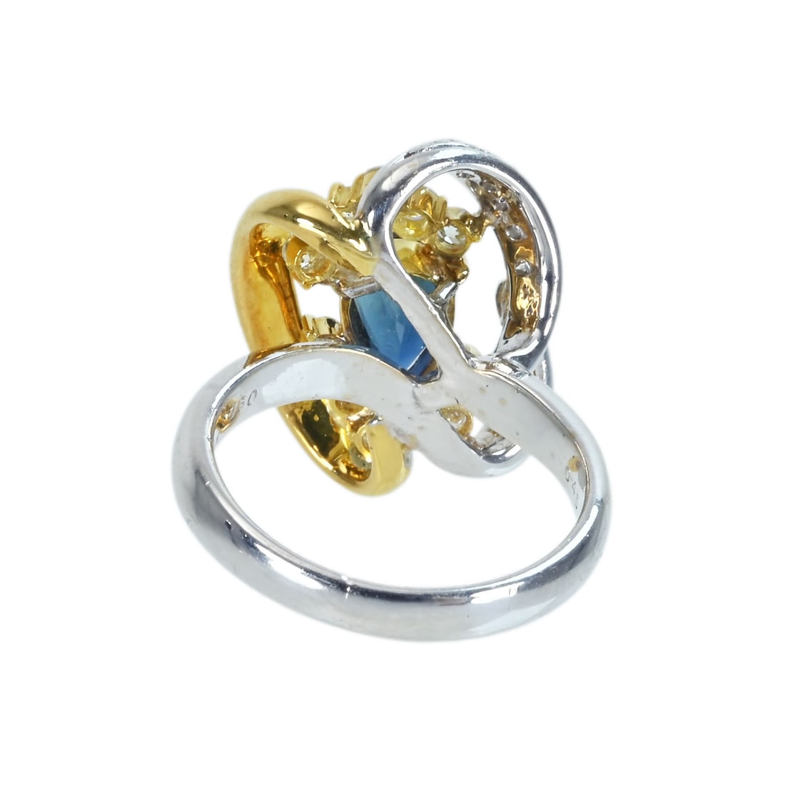 K18 Sapphire Diamond Ring - 4