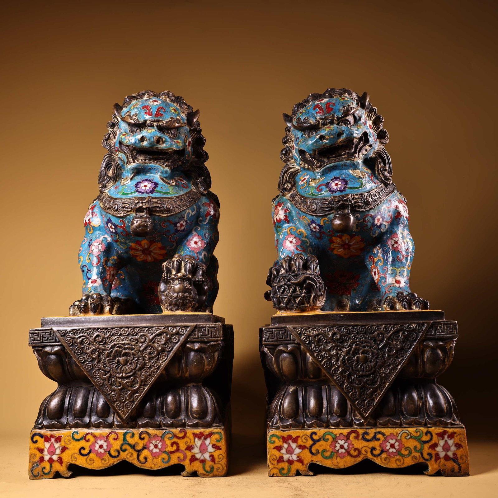 Rare Old Collection Solid Copper Cloisonne Enamel Lion Statues (Pair) (1 of 12)
