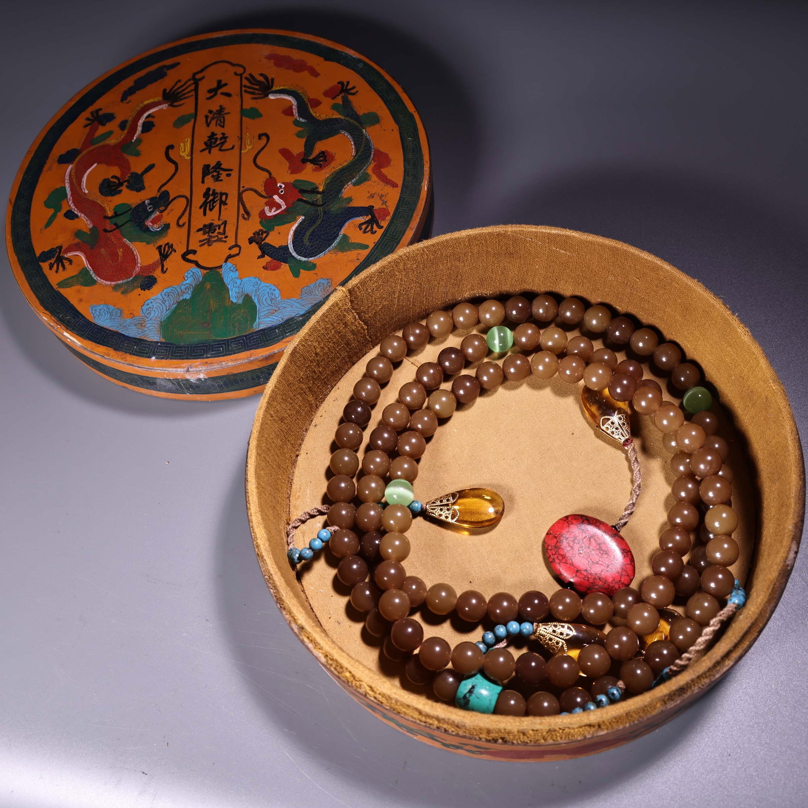 Chinese Hetian Jade Bead Court Necklace (Chaozhu), 108 Beads, Qing Style, with Lacquer Box (1 of 11)