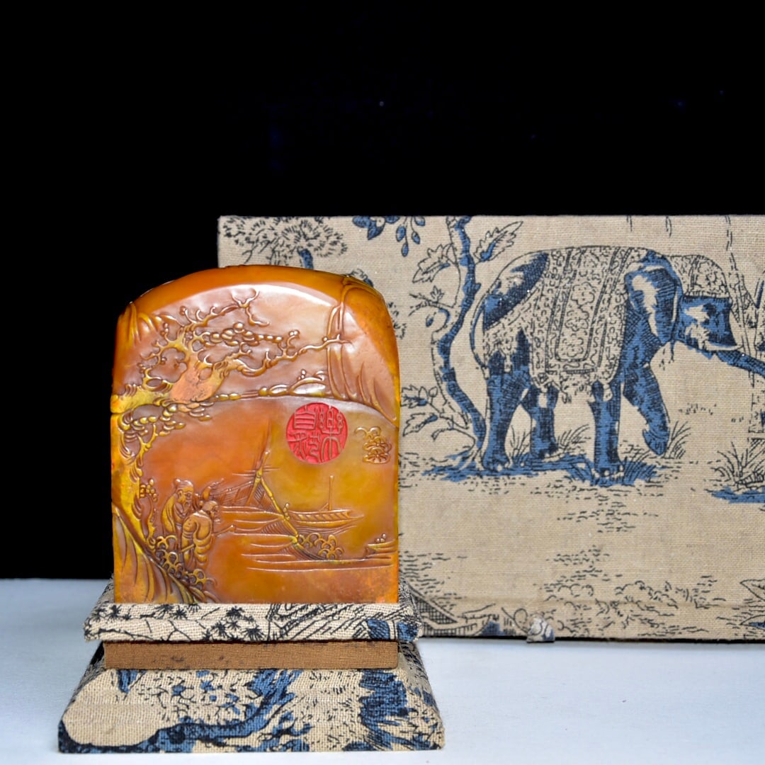 Old Collection Shoushan Tianhuang Stone Seal (1 of 9)