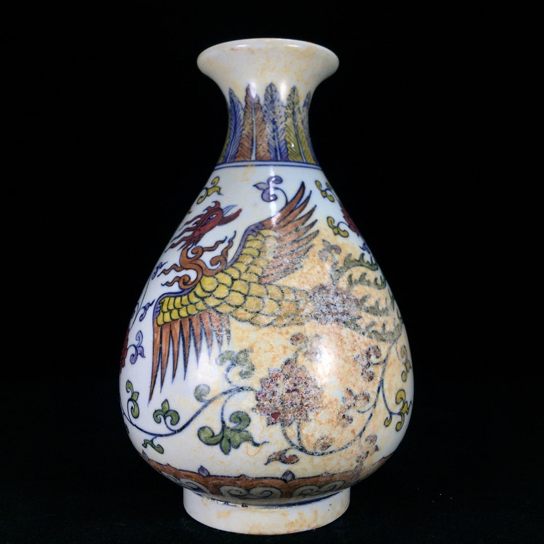 Chinese Doucai Porcelain Yuhuchun Vase, Ming Dynasty (1 of 9)