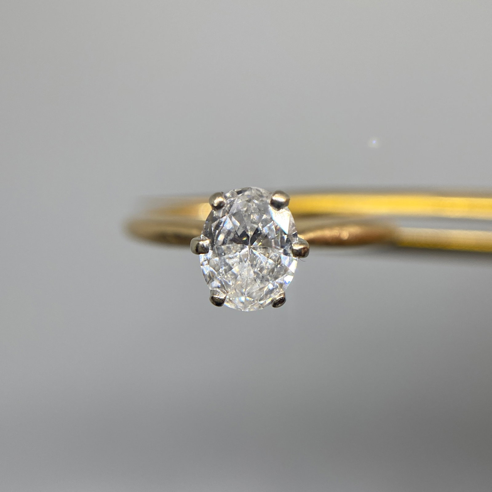 Heirloom 14K White Gold 0.70ct E-SI1 Diamond Solitaire Ring Size 4