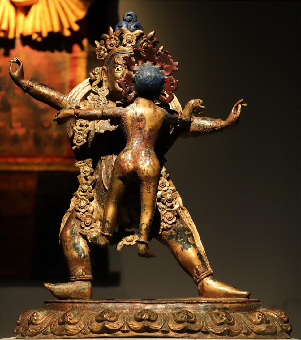 A fine one-sided, two-armed, Shengle Vajra statue bronze gilded: Exquisite one-sided, two-armed, Shengle Vajra statue bronze gilded Size:D:48cm L:39cm W:18cm W:9.2kg (The Dimensions Of All Batches Are Manually Measured.If You Need More Detailed Information, Please 