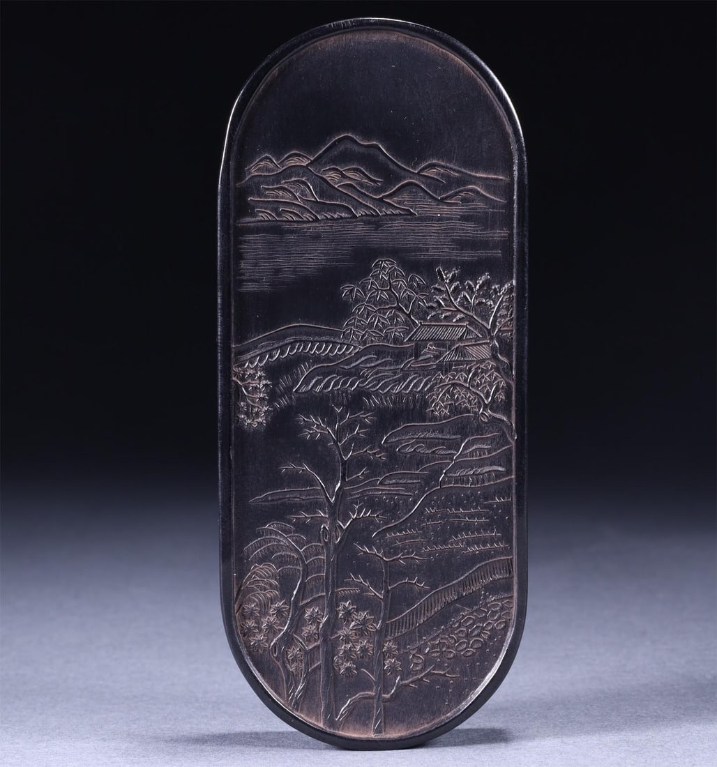 A piece of exquisite oil smoke ink old Hui ink: Exquisite oil smoke ink old emblem ink Size:13.2cm x5.6cm x1.5cm W:0.148kg (The Dimensions Of All Batches Are Manually Measured.If You Need More Detailed Information, Please Contact Our Customer Servi