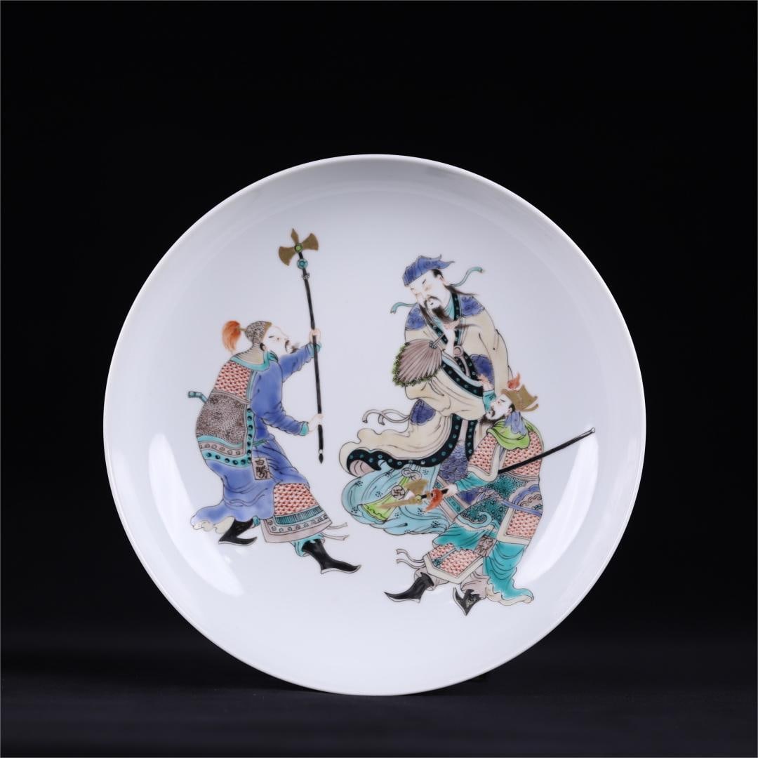 A pastel character story pattern plate from the Tongzhi era of the Qing Dynasty (1 of 10)