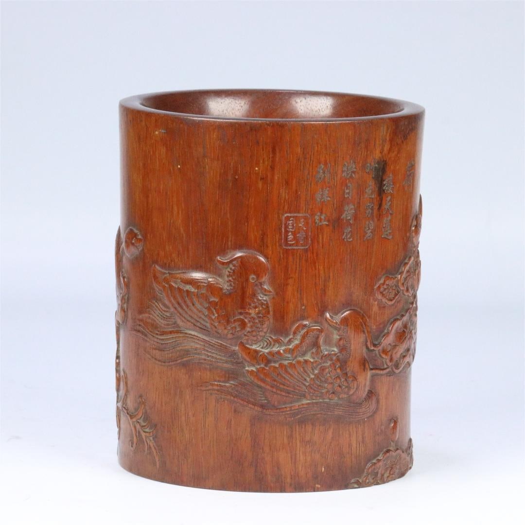 A Qing Dynasty Huanghuali mandarin duck lotus pattern pen holder: Qing Dynasty Huanghuali mandarin duck lotus pattern pen holder Size:14.7x12.3cm W:0.55kg (The Dimensions Of All Batches Are Manually Measured.If You Need More Detailed Information, Please Contact Our 