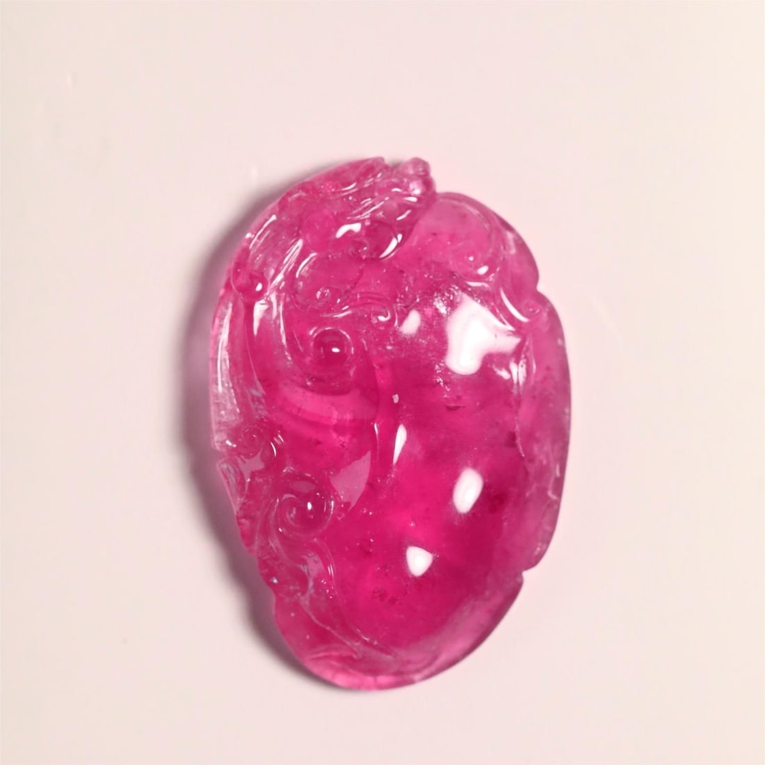 A fine rupee rupee rubi rubi ruyi pendant: Exquisite rupee rupee rubi ruyi pendant Size:5.35x3.65x1.05cm W:0.031kg (The Dimensions Of All Batches Are Manually Measured.If You Need More Detailed Information, Please Contact Our Customer Service 