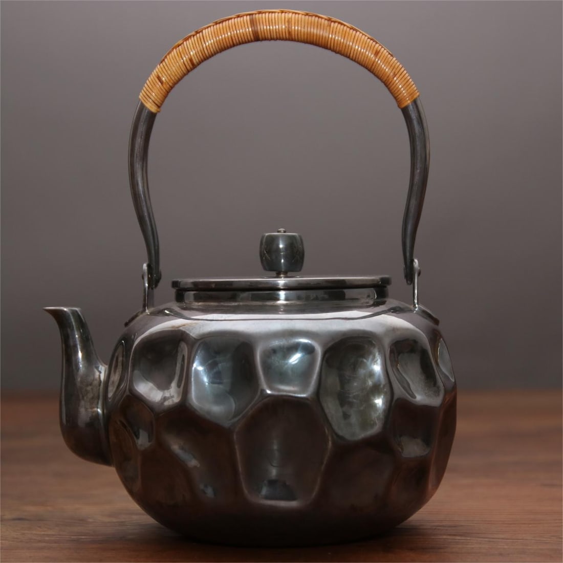 A sterling silver pot of Rongyue (1 of 8)
