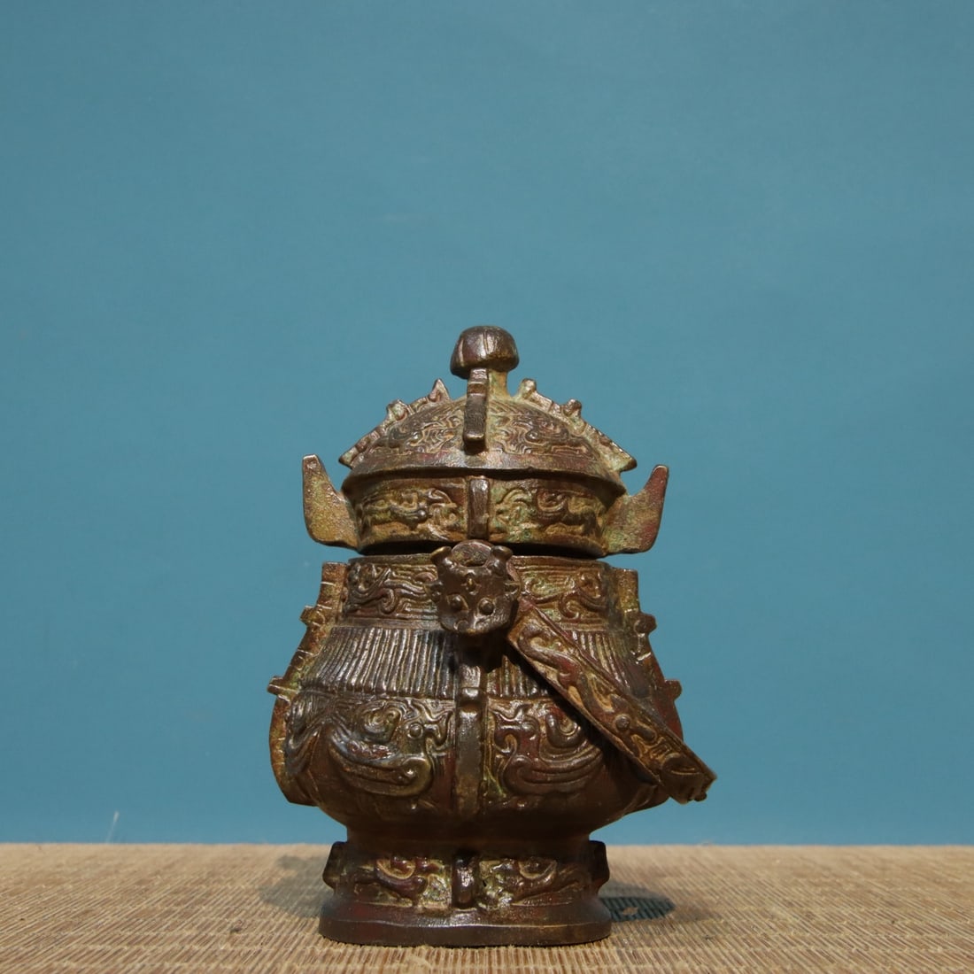 A beautiful bronze beam - 3