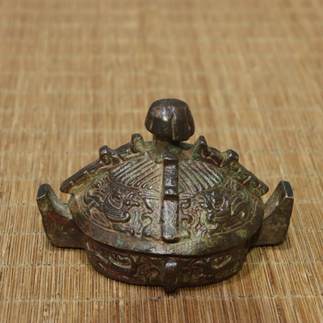 A beautiful bronze beam - 5