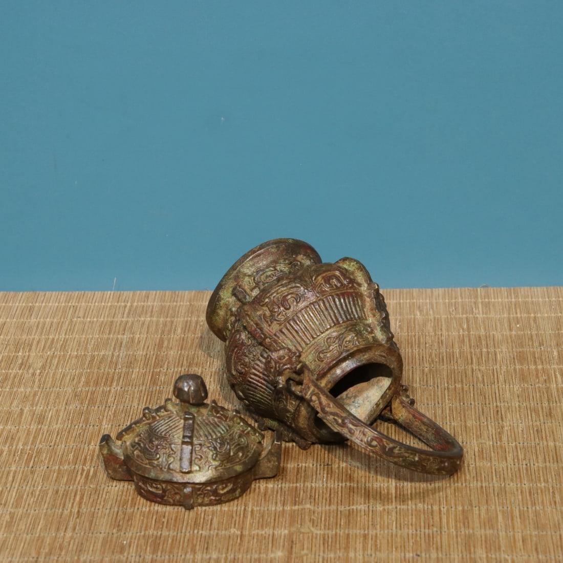 A beautiful bronze beam - 7