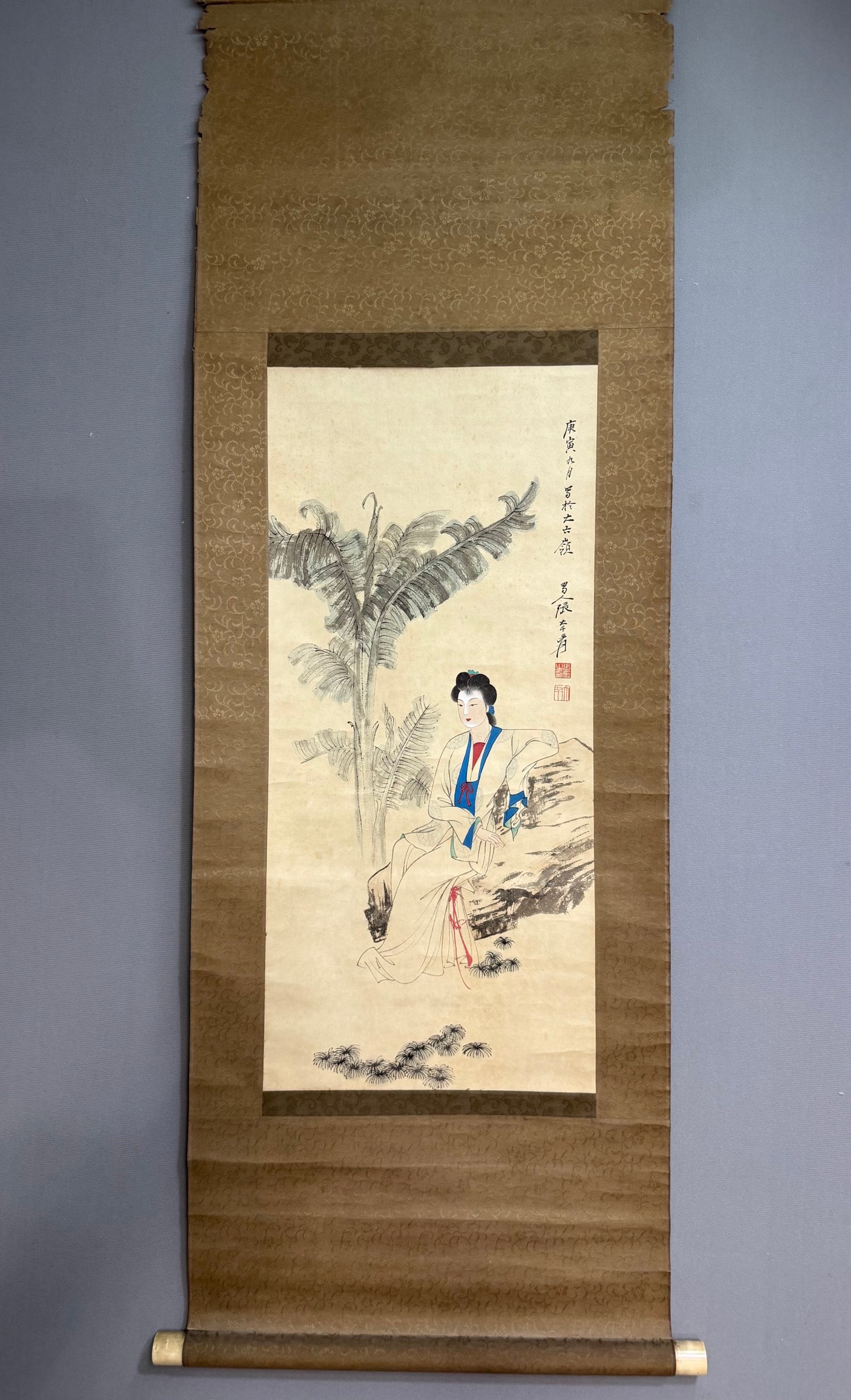 A figure painting by Zhang Daqian: Zhang Daqian's figure painting Size:65x30cm (The Dimensions Of All Batches Are Manually Measured.If You Need More Detailed Information, Please Contact Our Customer Service Before Bidding.)