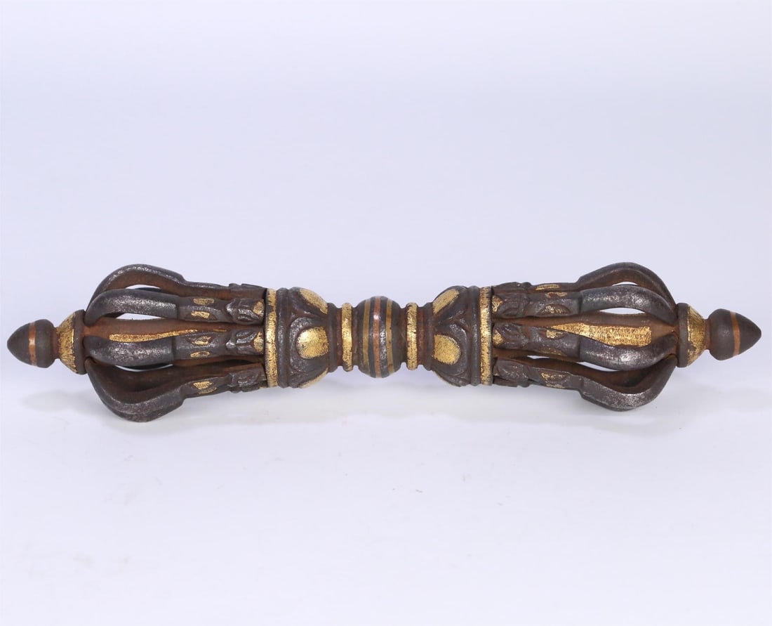 A Qing Dynasty iron-cut gold nine-strand vajra (1 of 7)