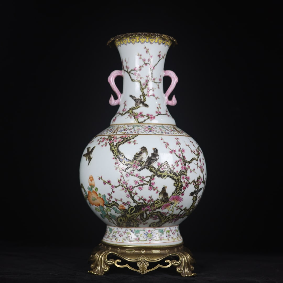 A fine pastel magpie plum-patterned copper-set amphora: Exquisite pastel magpie plum pattern copper-set amphora Size:H:47cm Calibre:14cm D:24cm Bottom:21cm (The Dimensions Of All Batches Are Manually Measured.If You Need More Detailed Information, Please C