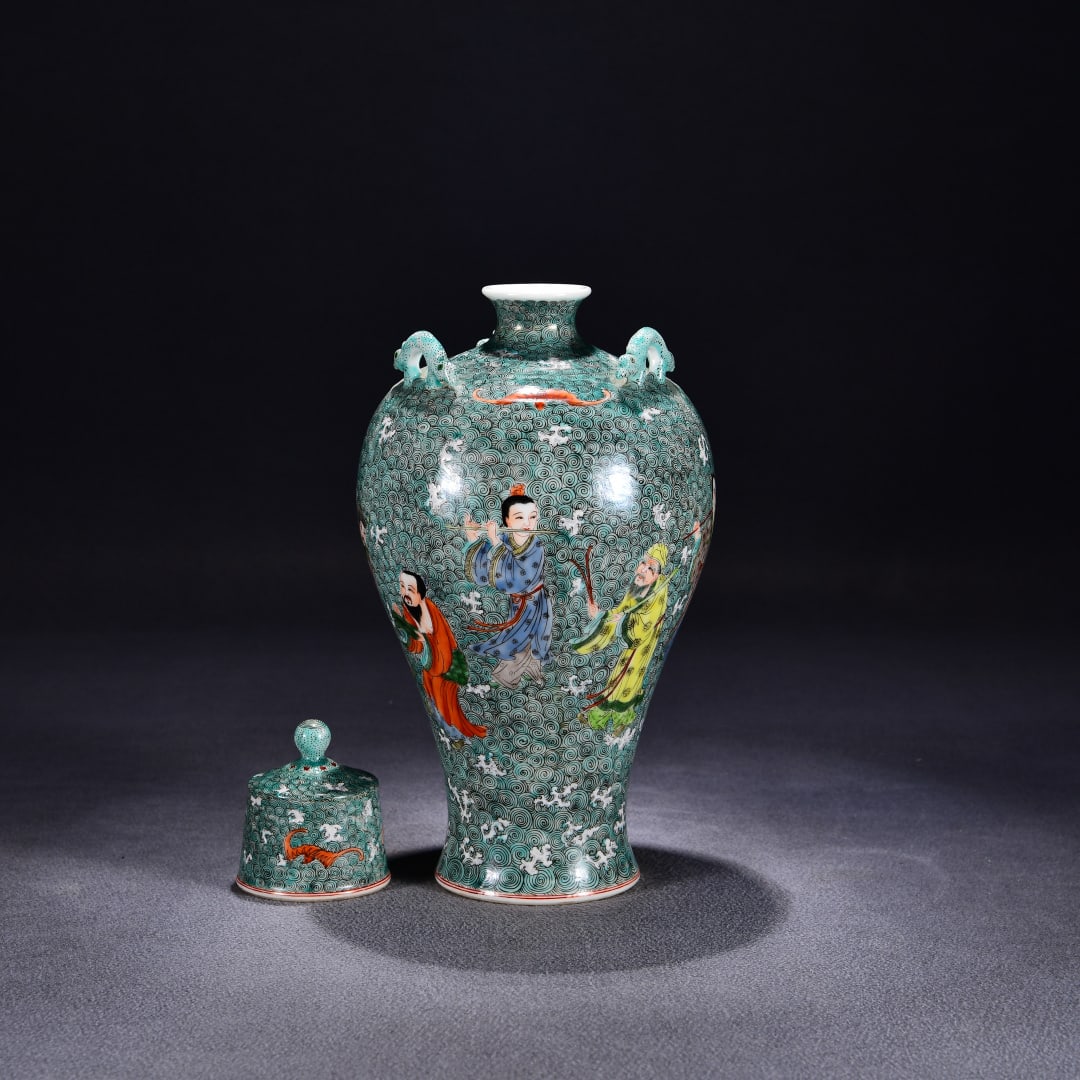 A pastel seawater Eight Immortals Picture three-series plum vase made in the Qianlong period of the - 3