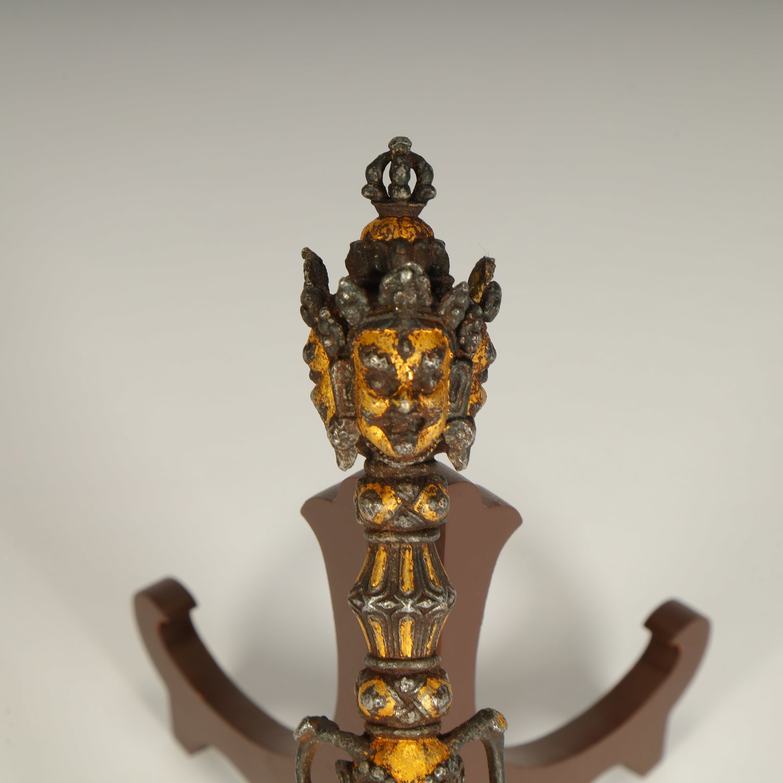 A fine vajra - 2
