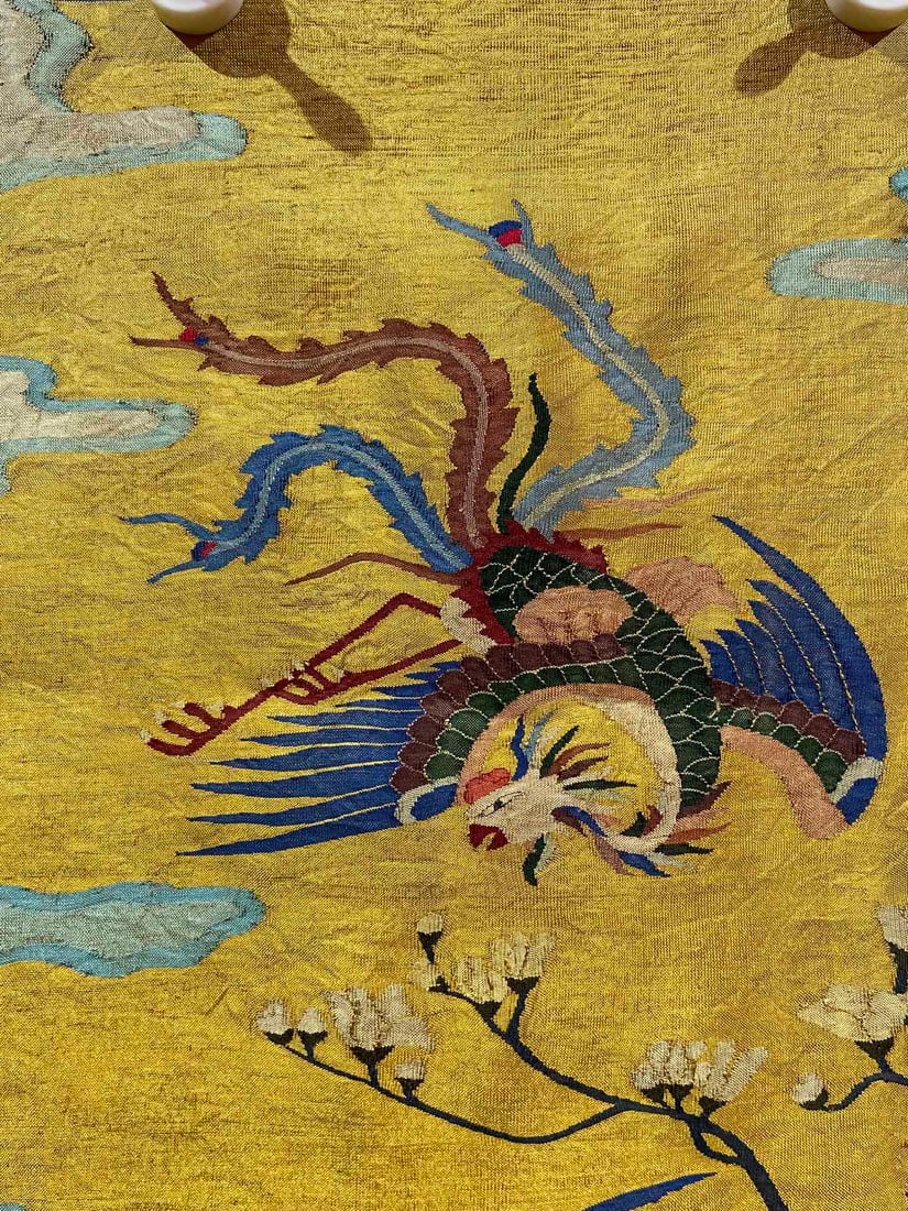 A beautiful phoenix silk - 3