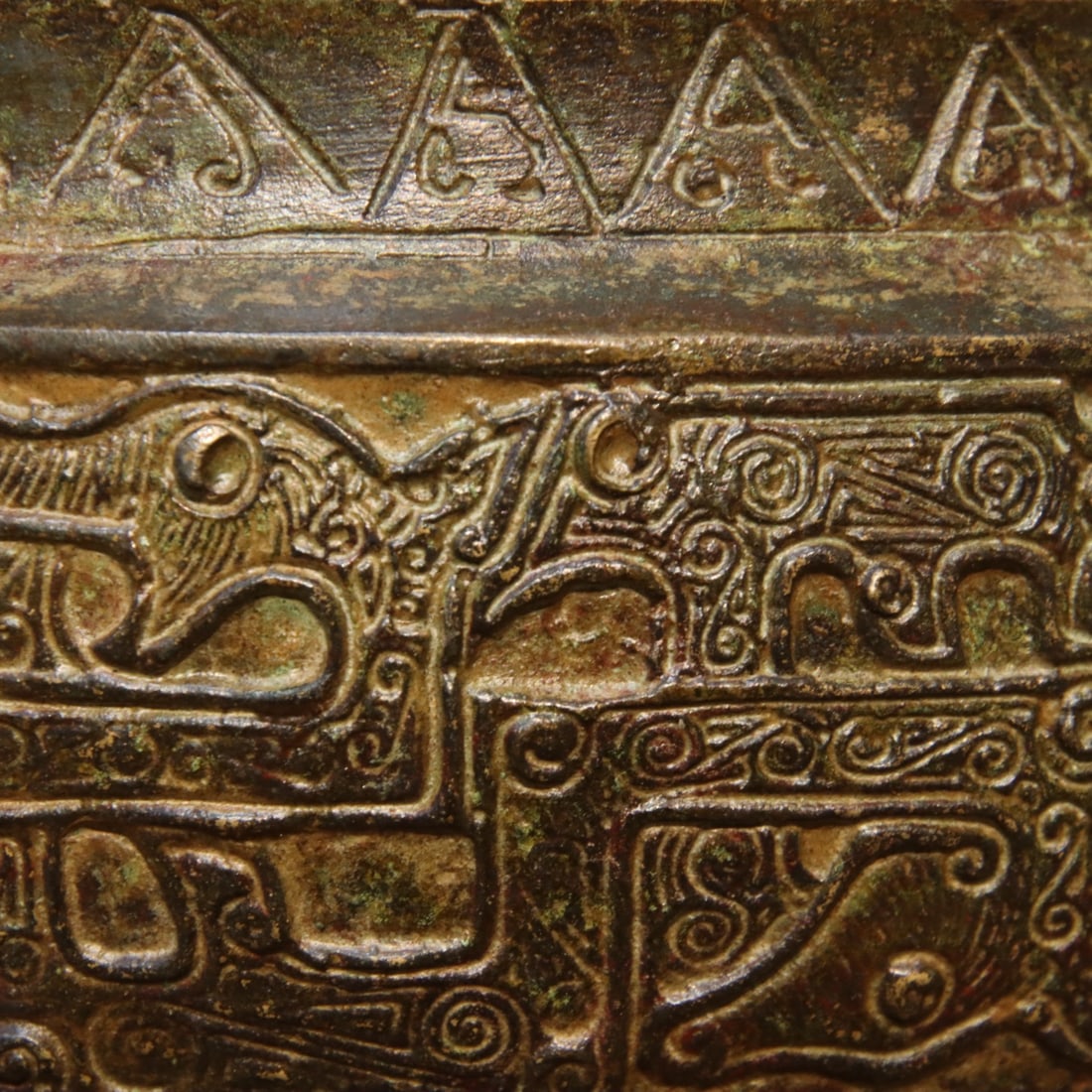 A fine bronze piece - 4