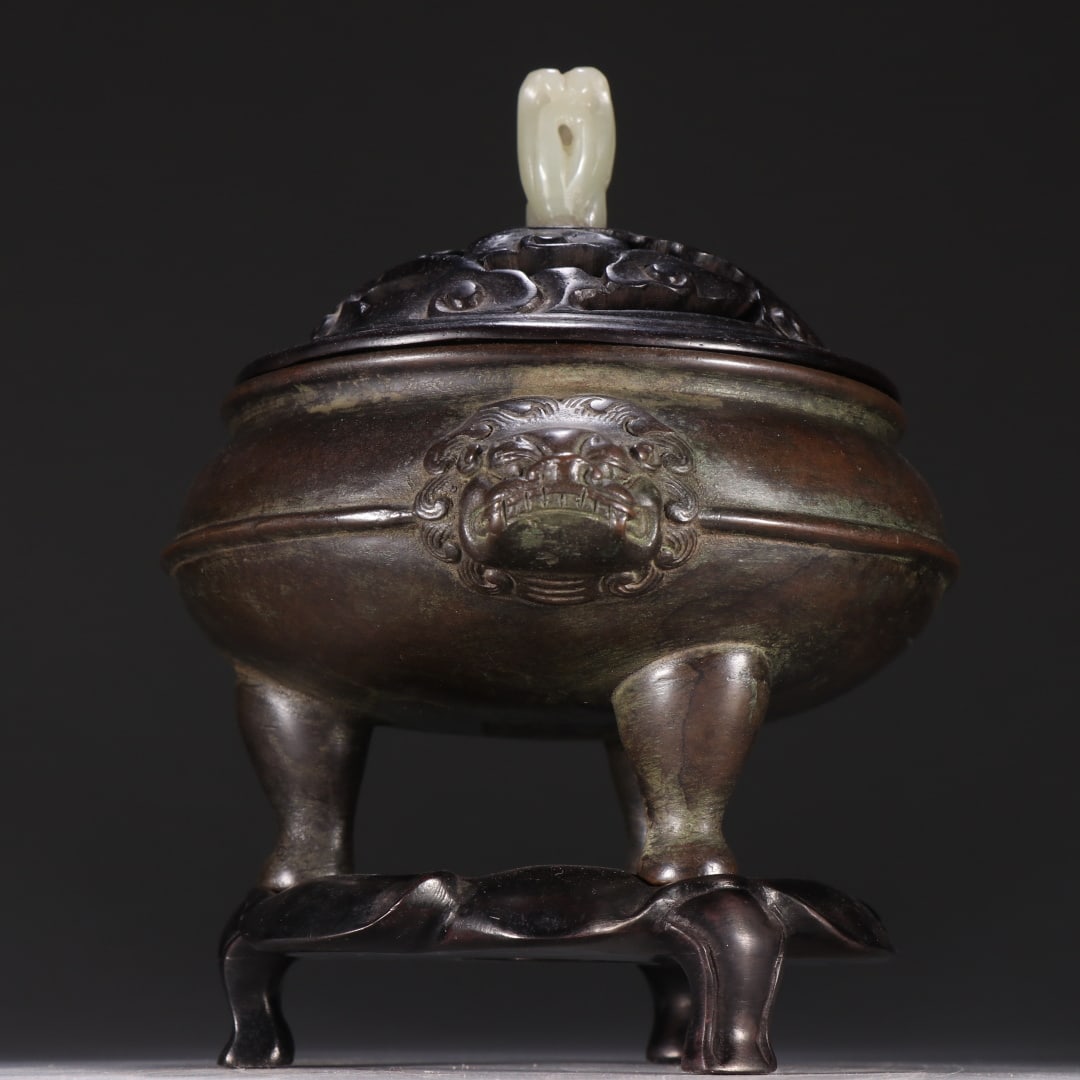 A beautiful copper-tired three-legged aroma diffuser - 4