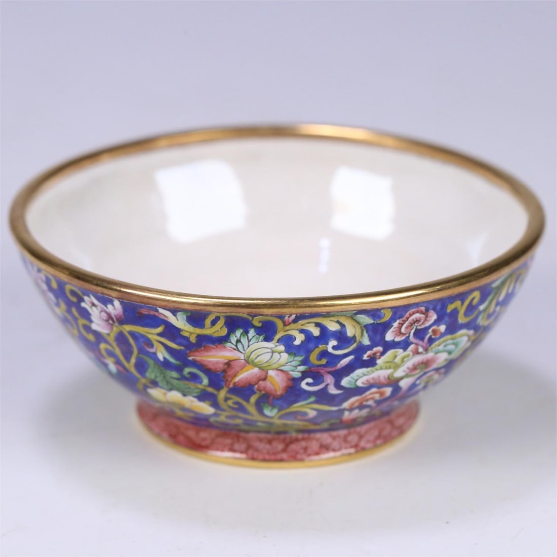 A Qing Dynasty copper tire painting enamel entwined flower longevity peach cup: Qing Dynasty copper tire painting enamel entwined flower longevity peach cup Size:8.7x3.7cm W:0.1582kg (The Dimensions Of All Batches Are Manually Measured.If You Need More Detailed Information, Pleas