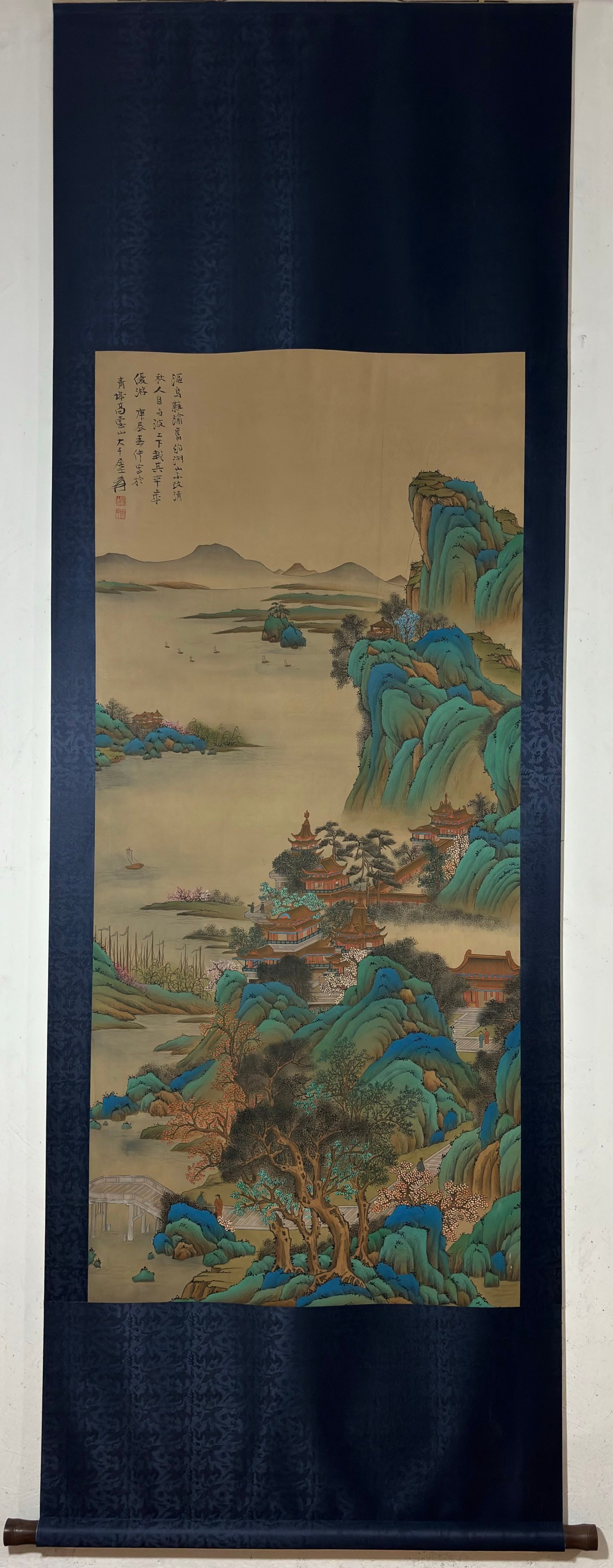 A vertical axis of a large number of green landscape maps: Zhang Daqian's green landscape map vertical axis Flower core:Size:141x64cm (The Dimensions Of All Batches Are Manually Measured.If You Need More Detailed Information, Please Contact Our Customer