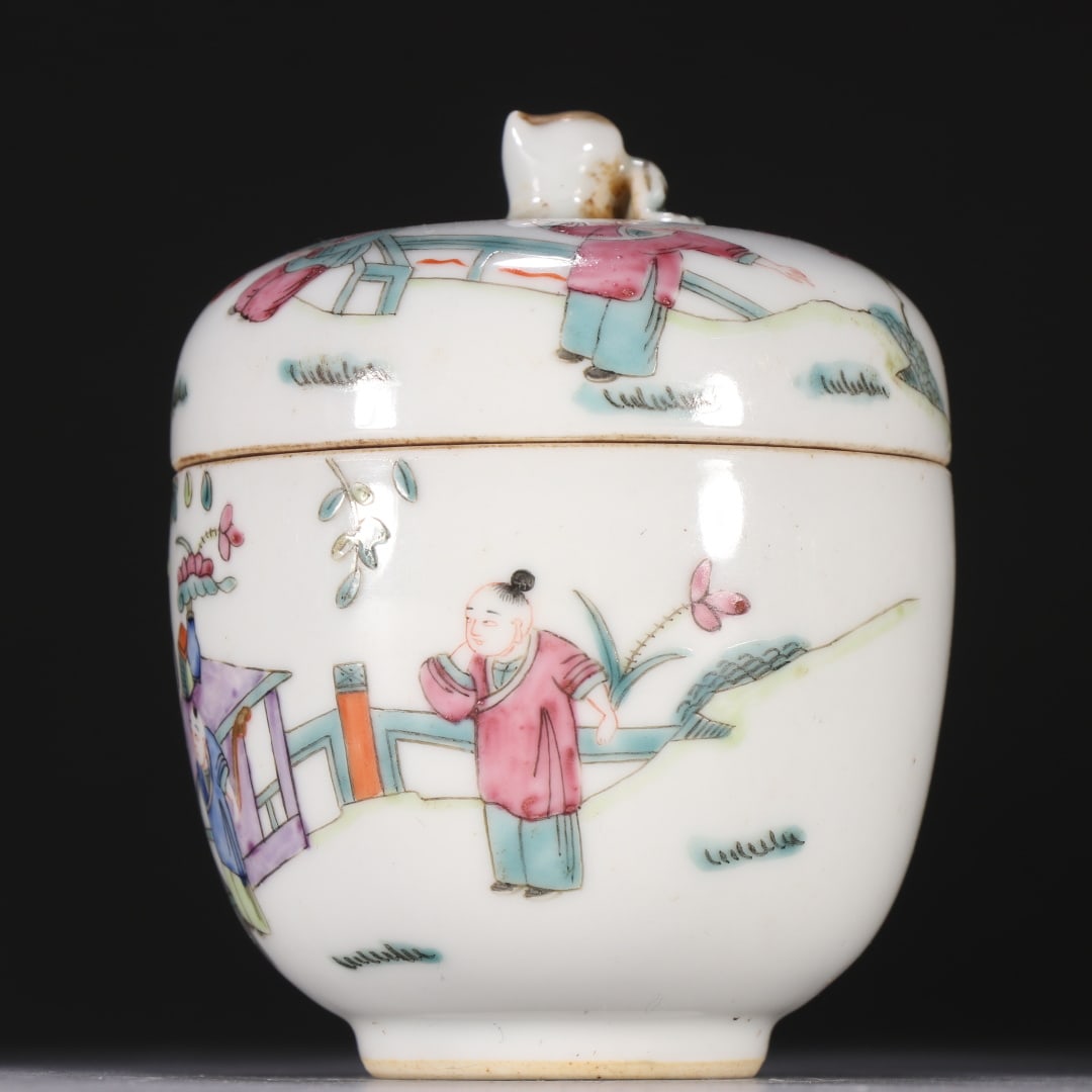 A Qing Dynasty pastel character story wine warmer: Qing Dynasty's pastel character story wine warmer Size:H:9.2cm W:7.8cm (The Dimensions Of All Batches Are Manually Measured.If You Need More Detailed Information, Please Contact Our Customer Service