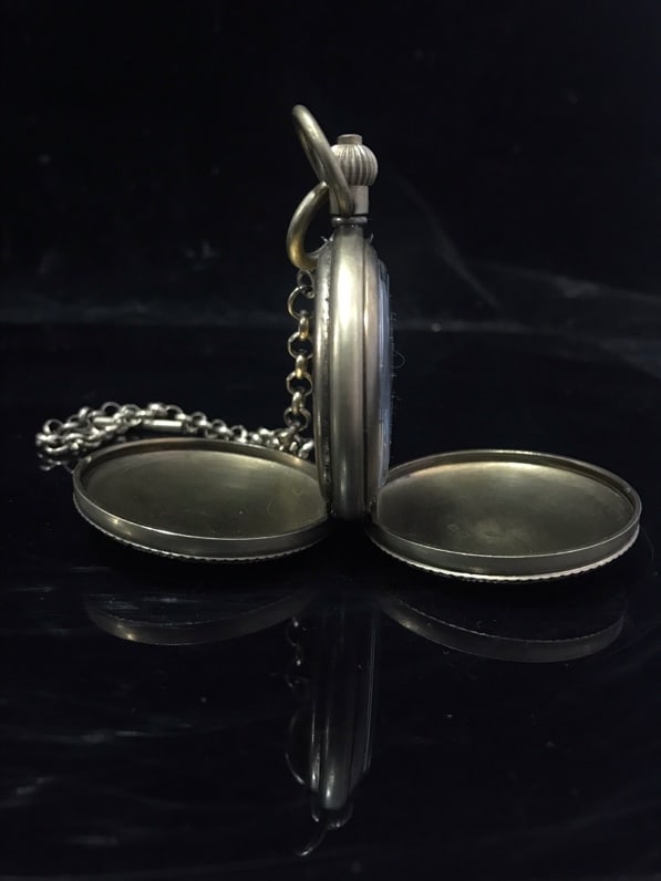 A fine pocket watch - 9
