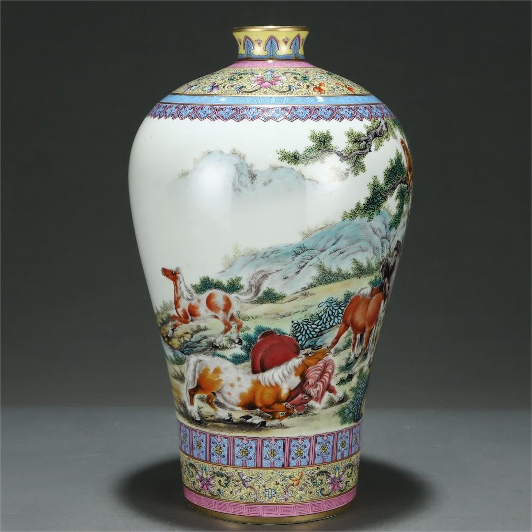 A Qing Dynasty enamel horse painting gold plum vase (1 of 9)