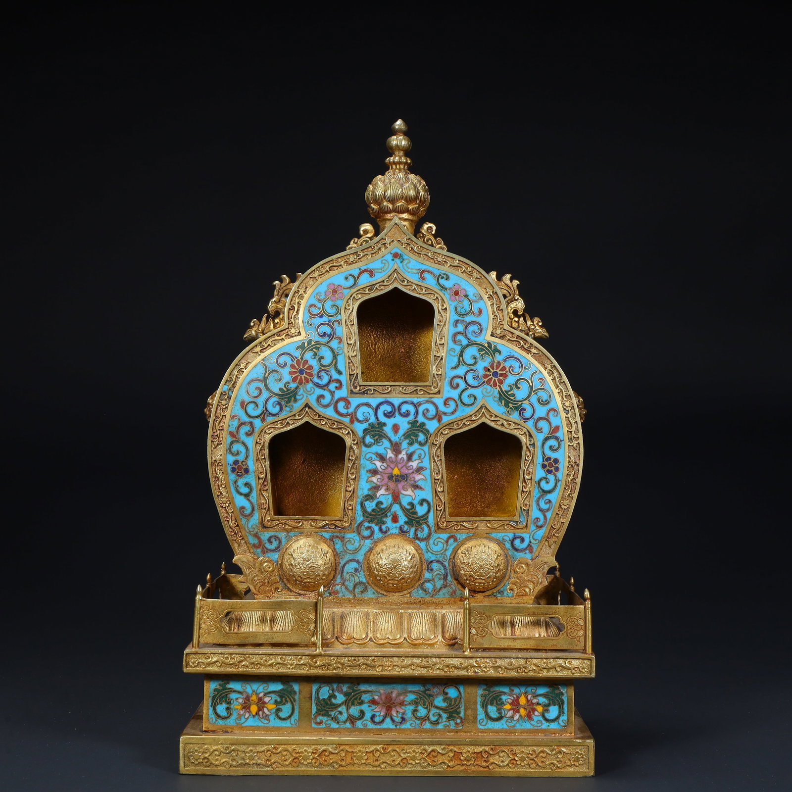 A fine bronze cloisonné enamel stupa in a bronze tire: Exquisite copper tire cloisonné enamel pagoda Size:H:30cmxL:18cmxW:10.5cm W: 2.6kg (The Dimensions Of All Batches Are Manually Measured.If You Need More Detailed Information, Please Contact Our Custo