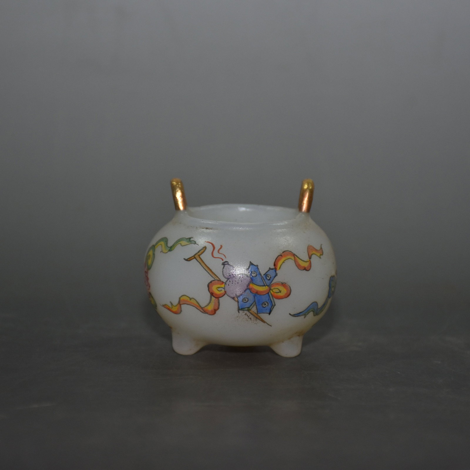 A beautiful small incense burner of the Eight Immortals of the Eight Immortals of the Eight: Exquisite glazed colorful burning blue eight treasures and eight immortals small incense burner Size:L:6.5cm W:6.5cm H:6cm W:0.248kg (The Dimensions Of All Batches Are Manually Measured.If You Need Mo