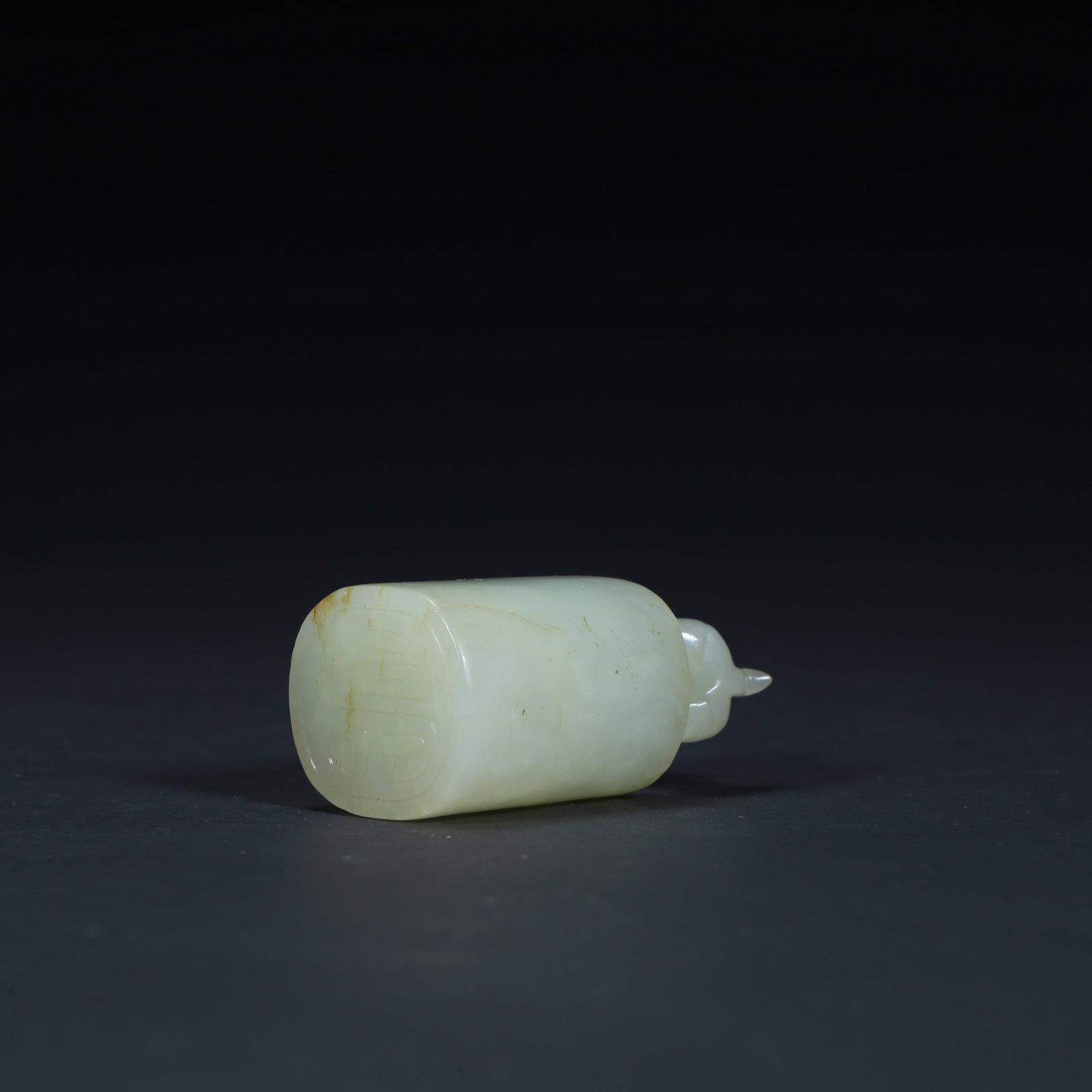 A beautiful celadon beast button seal - 10