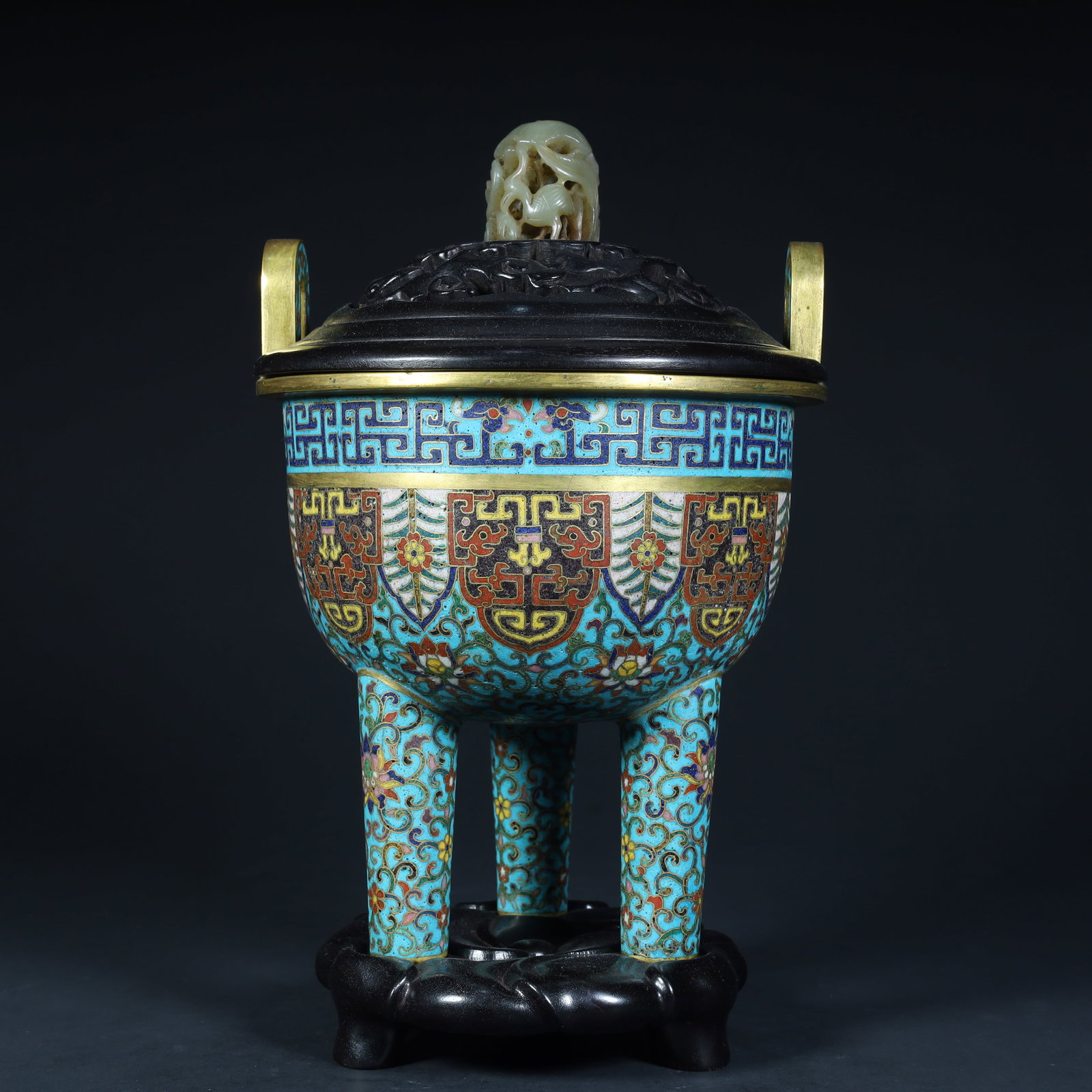 A copper tire cloisonné enamel antique tripod aromatherapy stove from the Qing Dynasty (1 of 12)