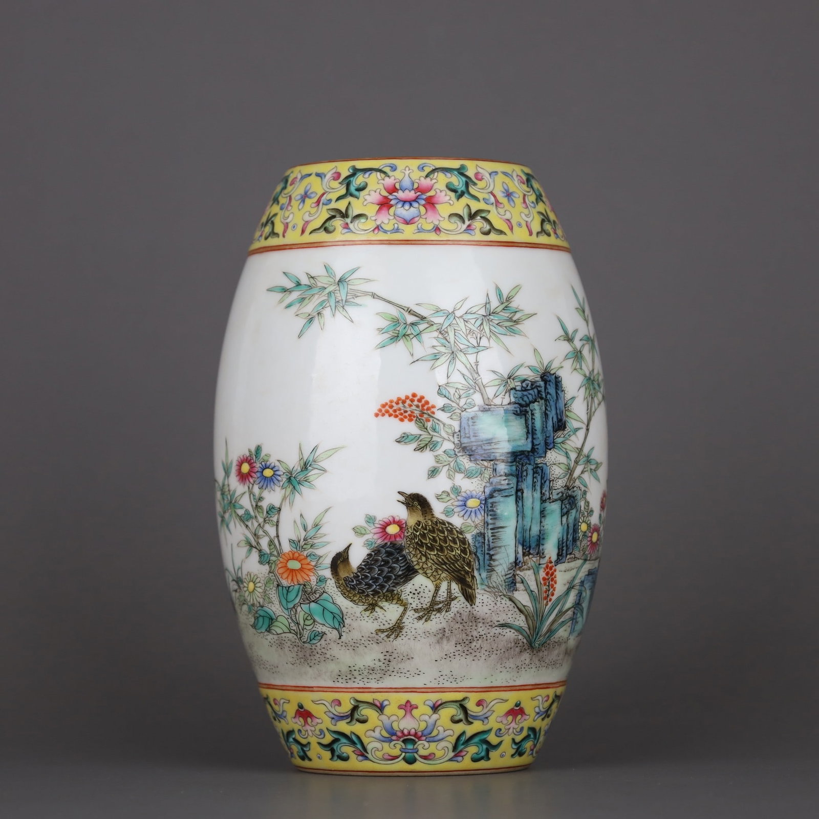 A fine cloisonné jewel-patterned lion ring amphora jar: Exquisite cloisonné colored treasure pattern inlaid with lion ring amphora general jar Size: Mouth Diameter: 9 cm; Base Diameter: 14.5 cm; Diameter: 20 cm; H: 45 cm (The Dimensions Of All Batches