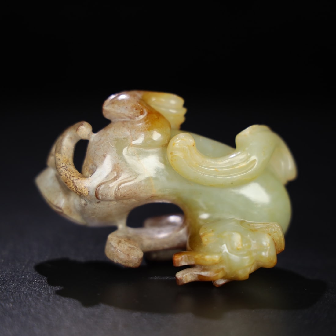 A beautiful Hetian jade beast - 9