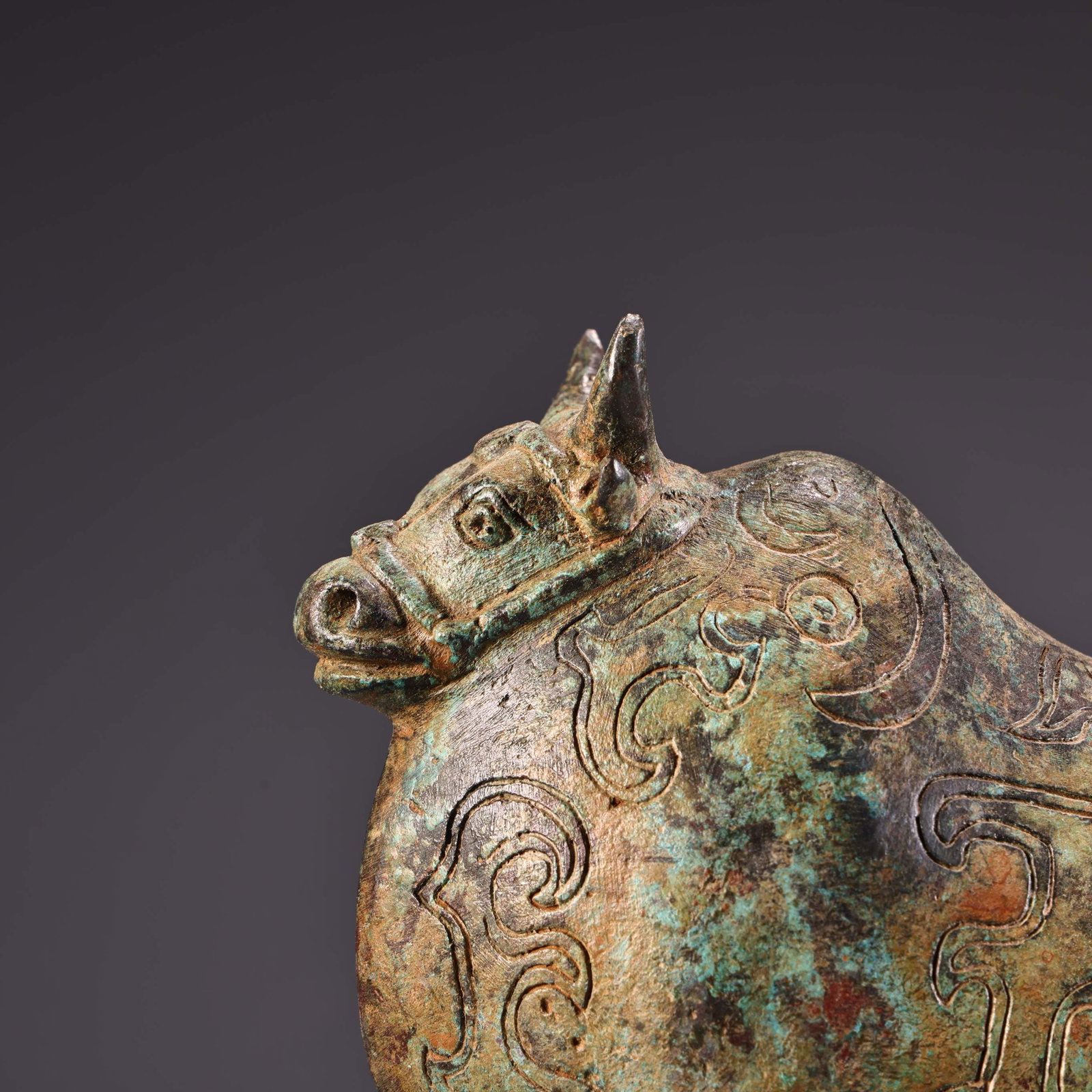 A fine bronze cow - 7