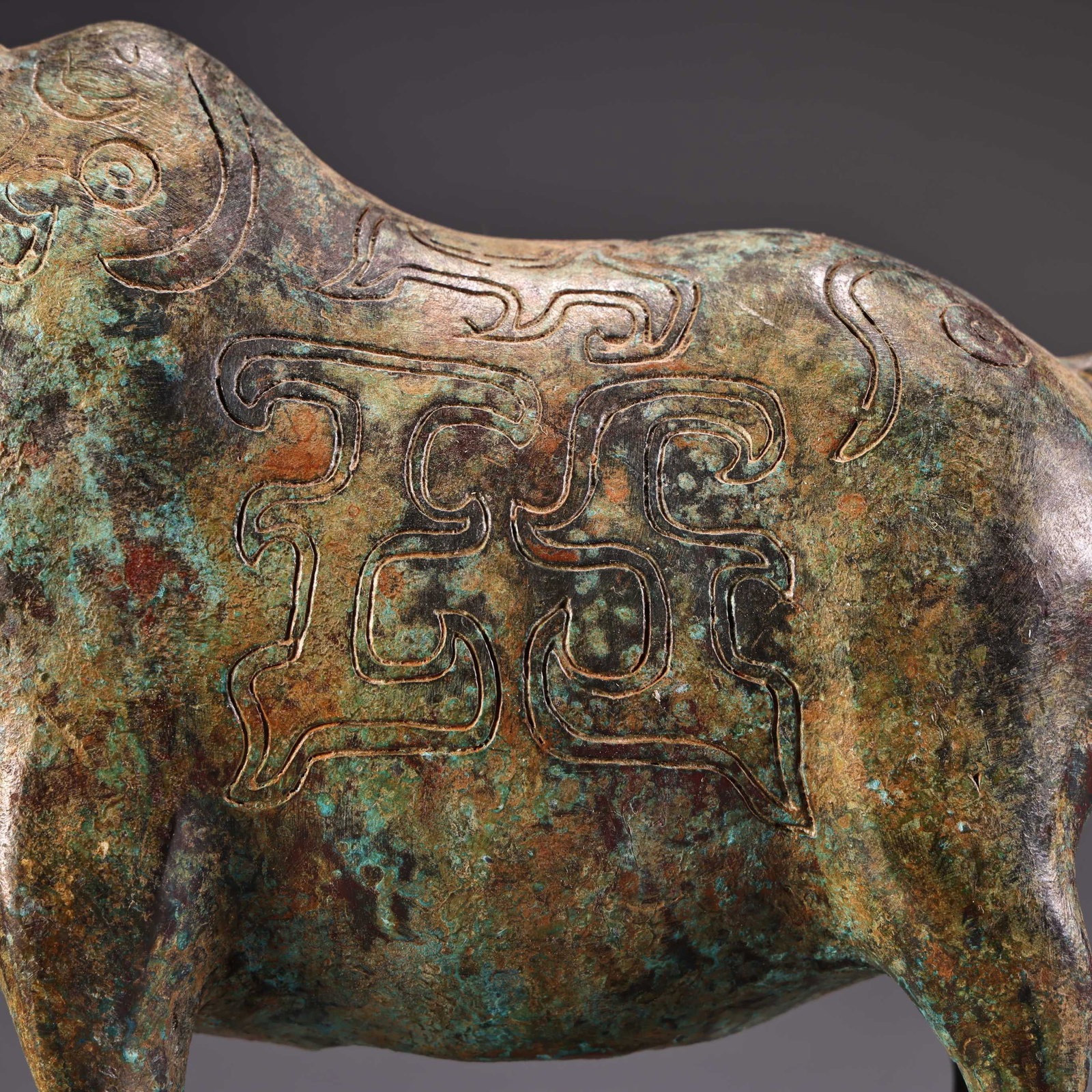 A fine bronze cow - 8