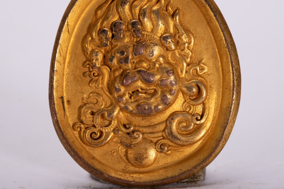 A fine copper-gilt plaque - 4