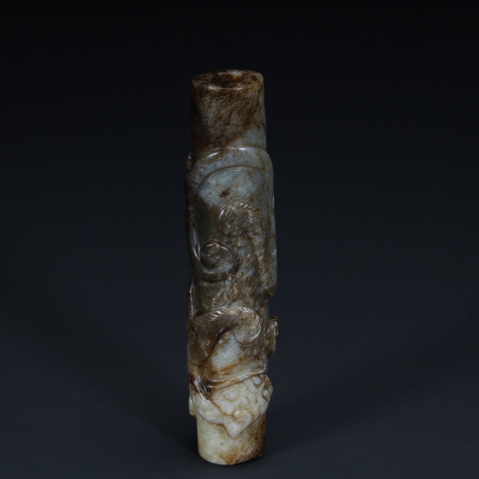 A beautiful ancient dragon pattern jade responsible - 9